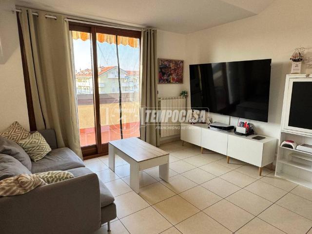 Appartamento in vendita a Arluno, Lombardia