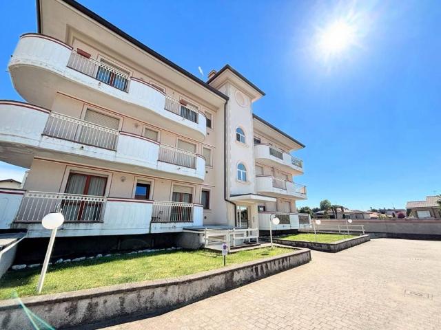 Appartamento in vendita a Arluno, Lombardia