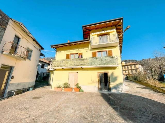 Appartamento in vendita a Piemonte, Novara