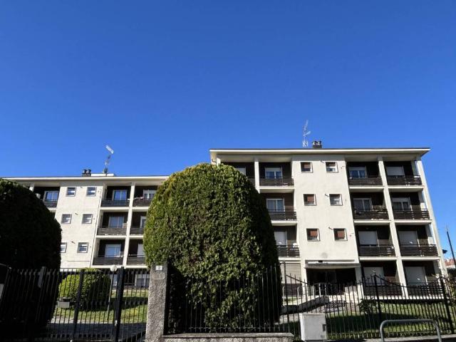 Appartamento in vendita a Mercurago, Arona