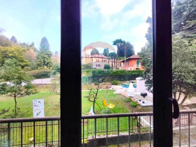 Appartamento in vendita a Arona, Novara