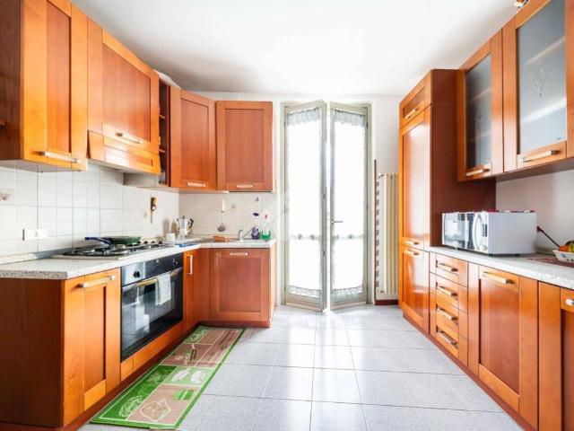 Appartamento in vendita a Arosio, Lombardia