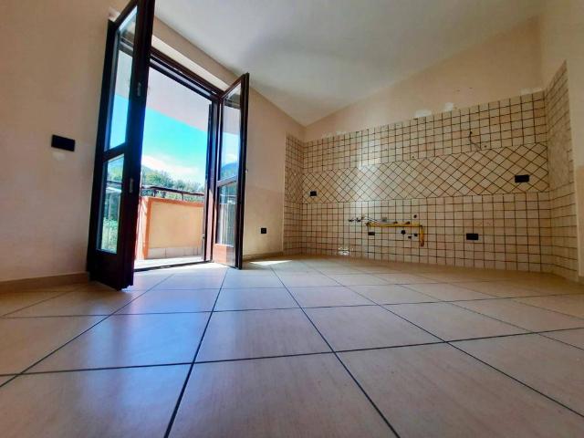 Appartamento in vendita a Arpaia, Campania