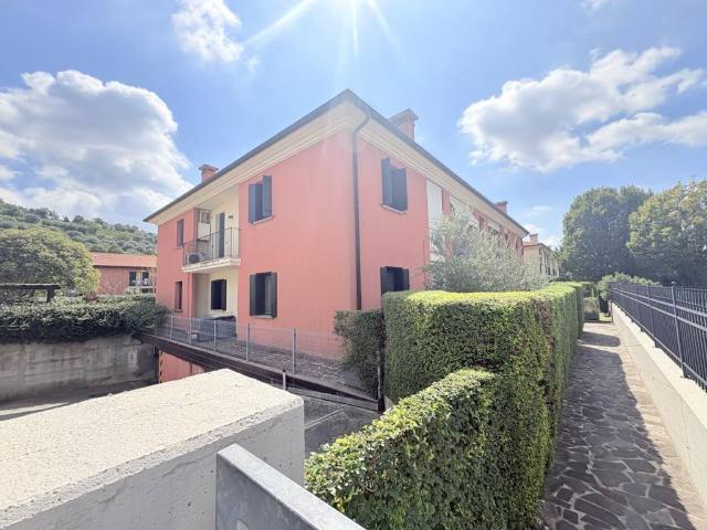 Appartamento in vendita a Arquà Petrarca, Veneto