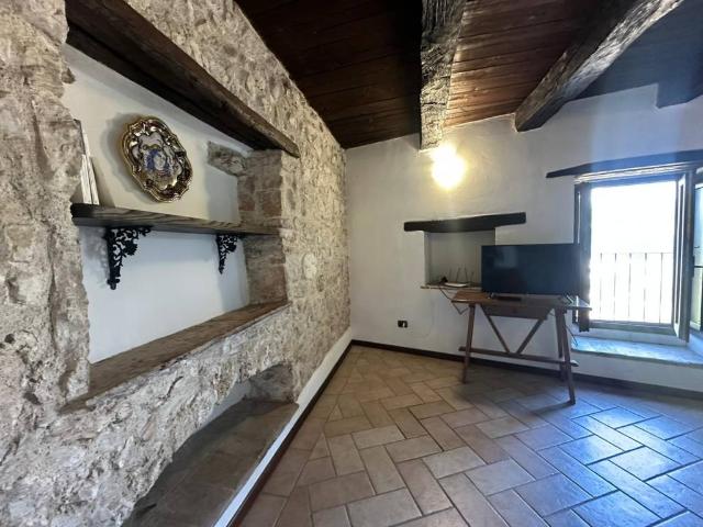 Appartamento in vendita a Arrone, Umbria