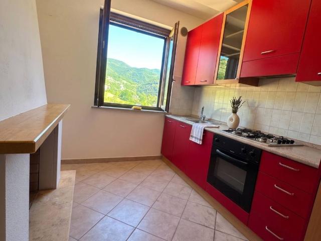 Appartamento in vendita a Arrone, Umbria