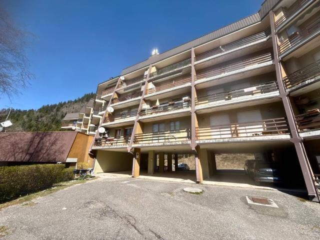 Appartamento in vendita a Arta Terme, Friuli-Venezia Giulia