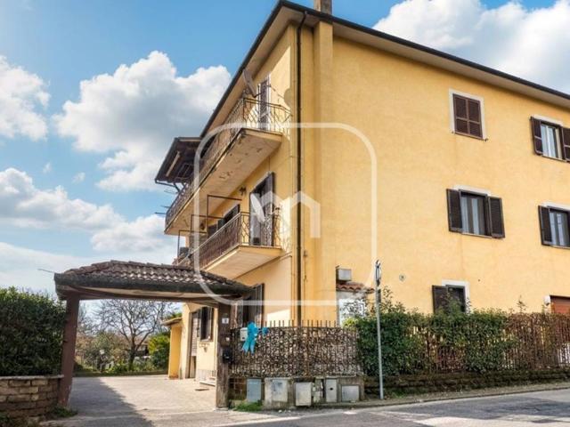 Appartamento in vendita a Magnarozza, Roma Capitale