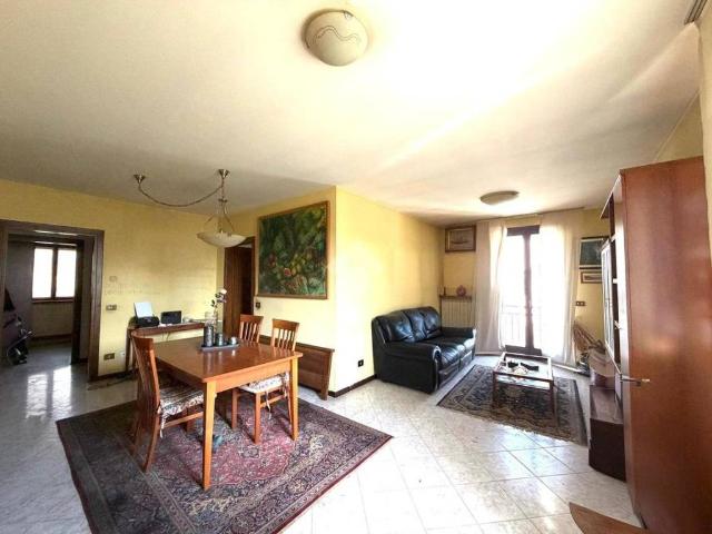 Appartamento in vendita a Comunità montana della valle Camonica, Artogne