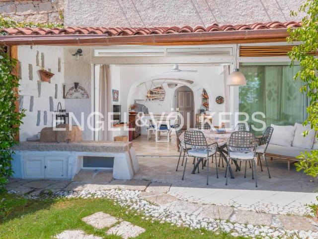 Appartamento in vendita a Alzachèna/Arzachena, Sardigna/Sardegna