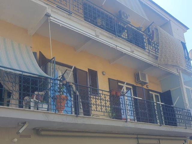 Appartamento in vendita a Arzano, Campania