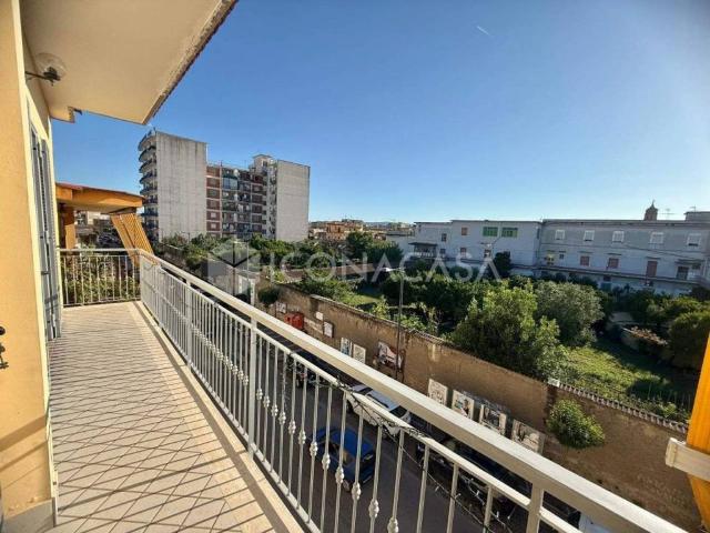 Appartamento in vendita a Arzano, Campania