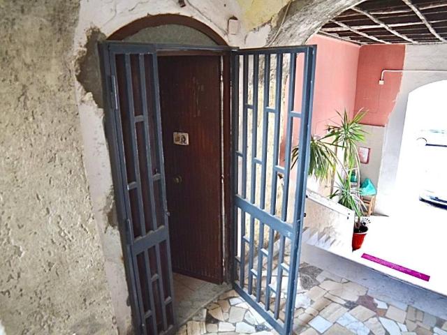 Appartamento in vendita a Arzano, Campania