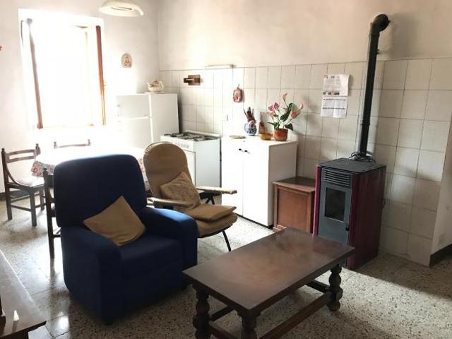 Appartamento in vendita a Asciano, Toscana