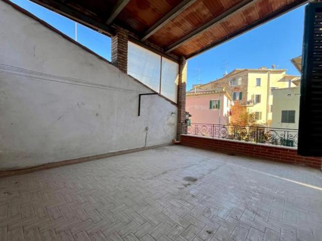 Appartamento in vendita a Asciano, Toscana