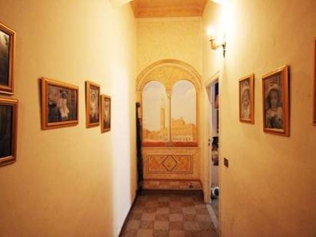 Appartamento in vendita a Asciano, Toscana