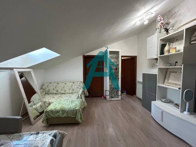 Appartamento in vendita a Asciano, Toscana