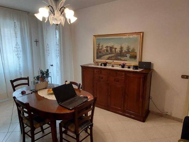 Appartamento in vendita a Asciano, Toscana