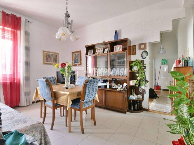 Appartamento in vendita a Santi Filippo e Giacomo, Marche
