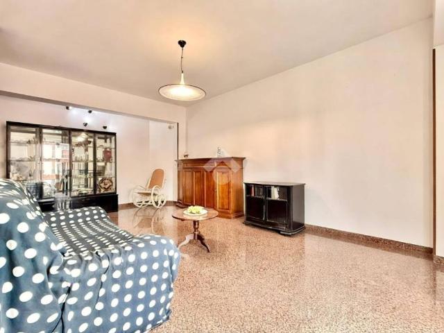 Appartamento in vendita a Brecciarolo, Marche