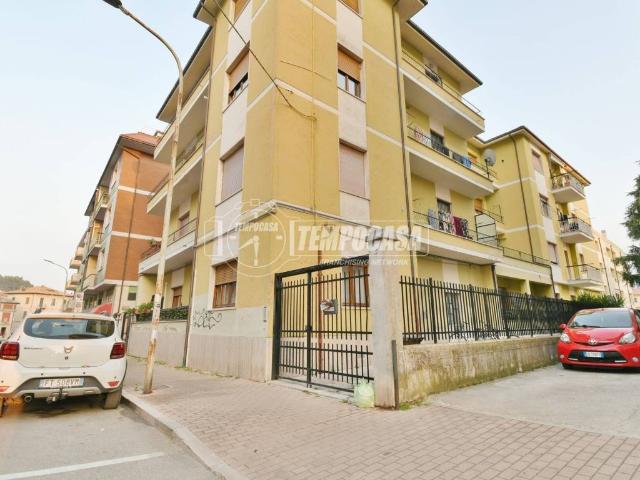 Appartamento in vendita a Borgo Solestà, Marche