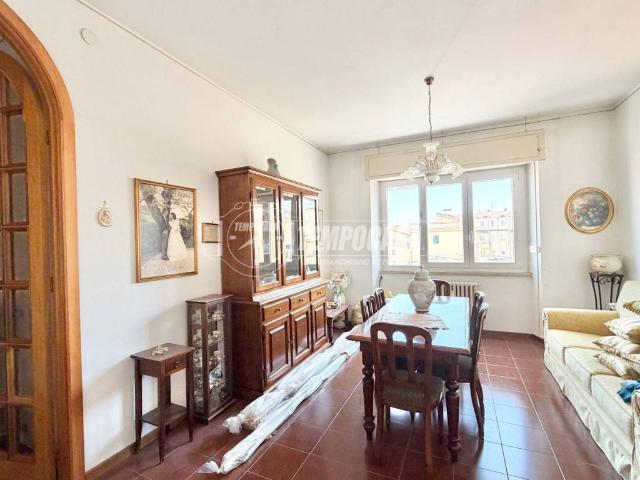 Appartamento in vendita a Porta Maggiore, Marche