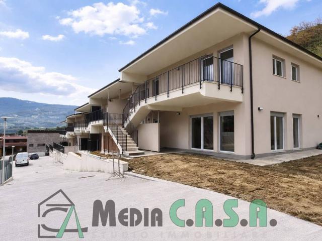 Appartamento in vendita a Brecciarolo, Marche