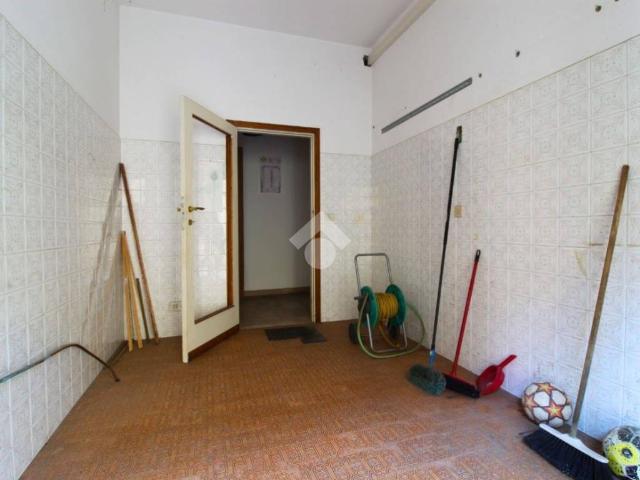 Appartamento in vendita a Porta Romana, Marche