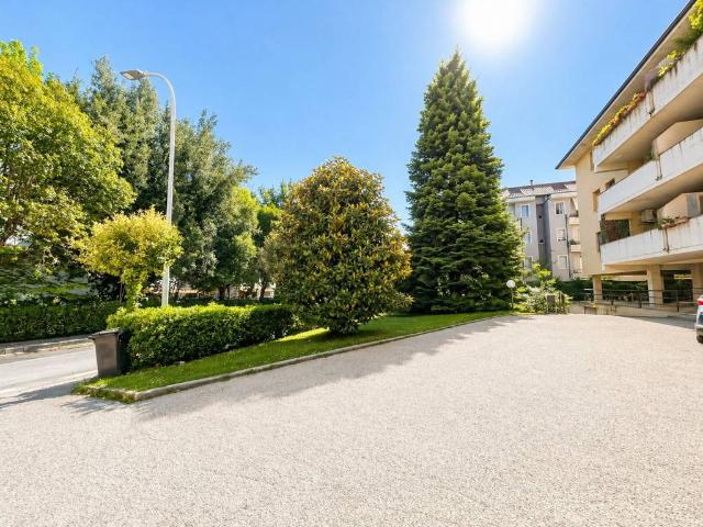 Appartamento in vendita a Santi Filippo e Giacomo, Marche