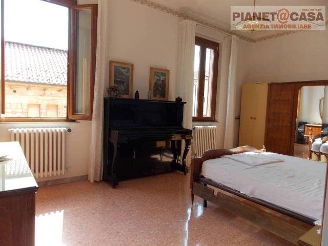 Appartamento in vendita a Campo Parignano, Marche