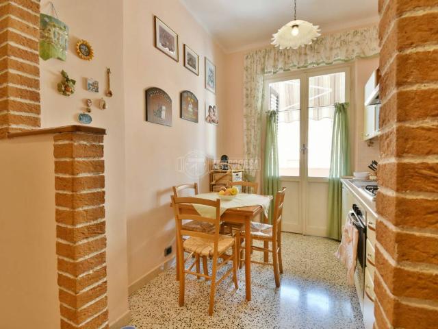 Appartamento in vendita a Borgo Solestà, Marche
