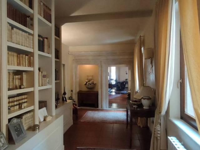 Appartamento in vendita a Santa Maria Intervineas, Marche