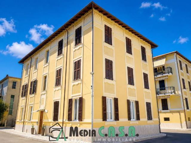 Appartamento in vendita a Campo Parignano, Marche