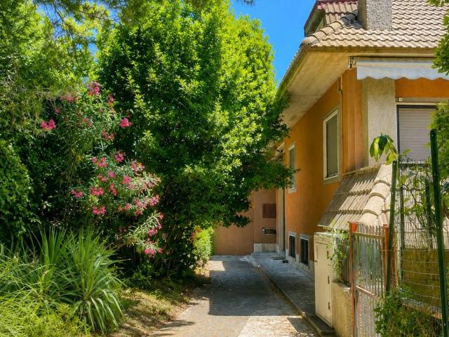 Appartamento in vendita a San Giacomo, Marche
