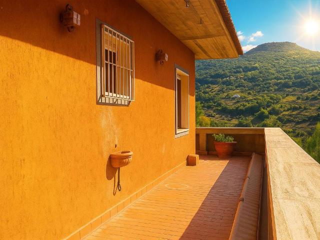 Appartamento in vendita a San Giacomo, Marche