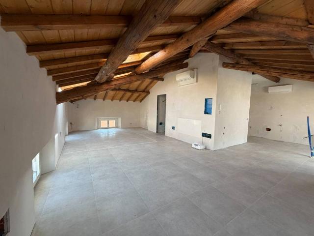 Appartamento in vendita a Asola, Lombardia