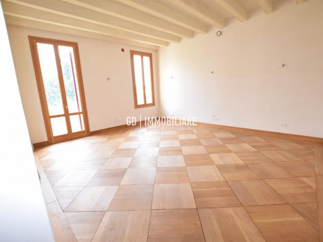 Appartamento in vendita a Fonte, Asolo