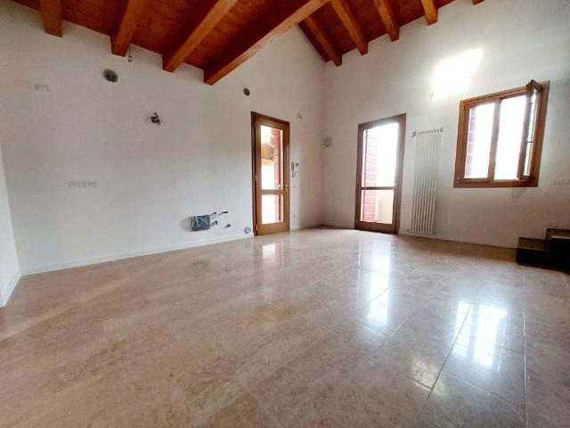 Appartamento in vendita a Fonte, Asolo