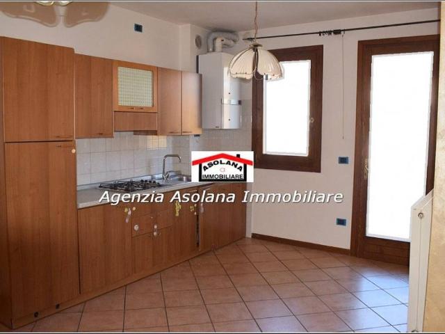 Appartamento in vendita a Tuna, Asolo