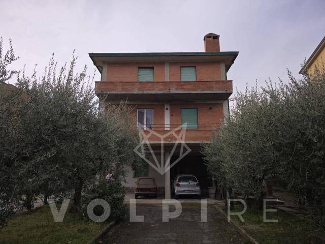 Appartamento in vendita a Assisi, Umbria