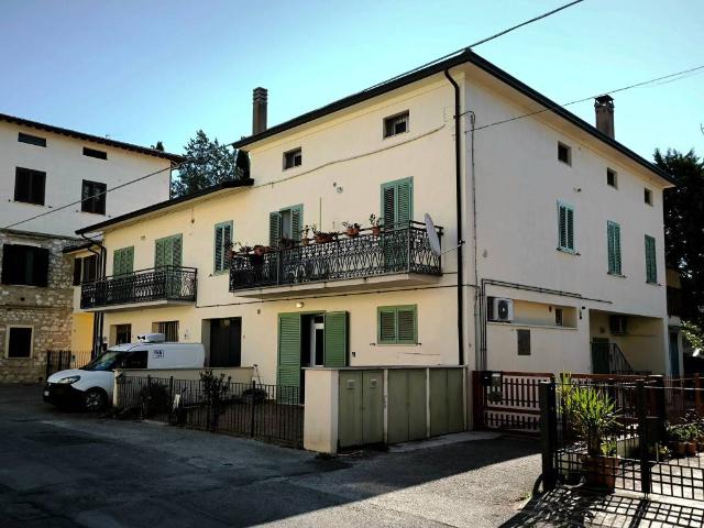 Appartamento in vendita a Assisi, Umbria