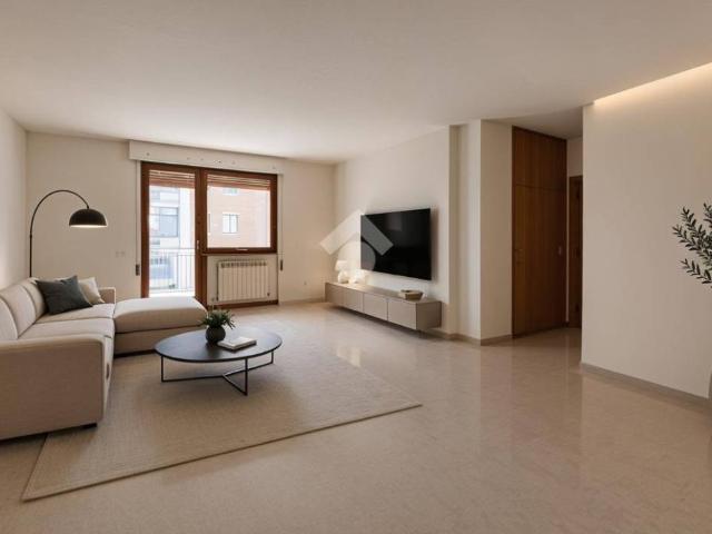 Appartamento in vendita a Assisi, Umbria