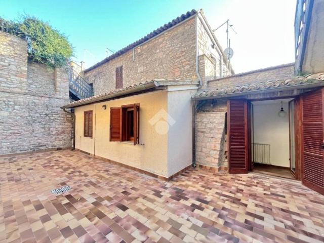 Appartamento in vendita a Assisi, Umbria