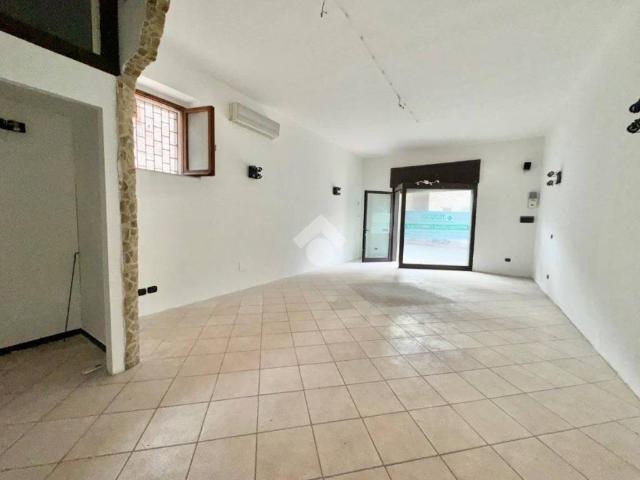 Appartamento in vendita a Assisi, Umbria