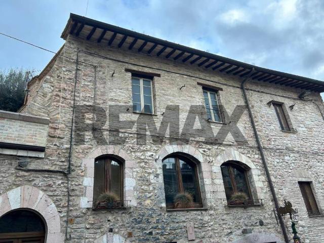 Appartamento in vendita a Assisi, Umbria