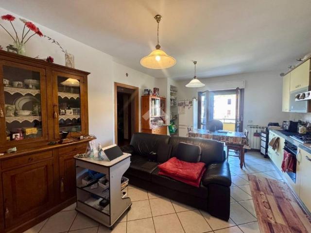 Appartamento in vendita a Assisi, Umbria