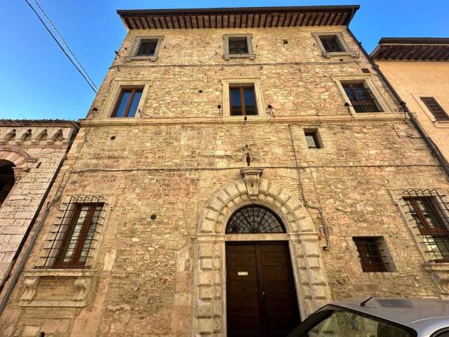 Appartamento in vendita a Assisi, Umbria
