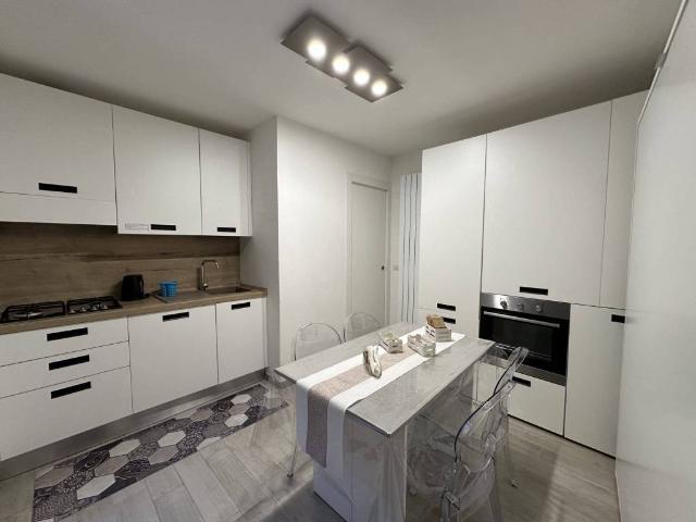Appartamento in vendita a Assisi, Umbria