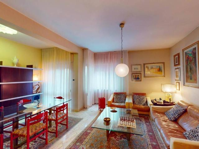 Appartamento in vendita a Assisi, Umbria