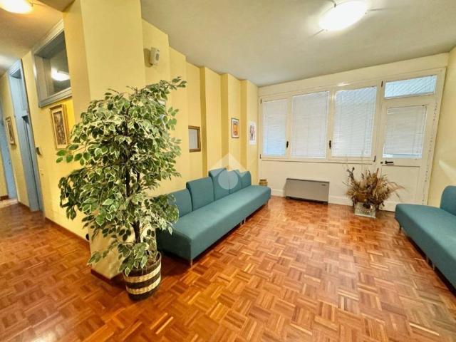 Appartamento in vendita a Assisi, Umbria